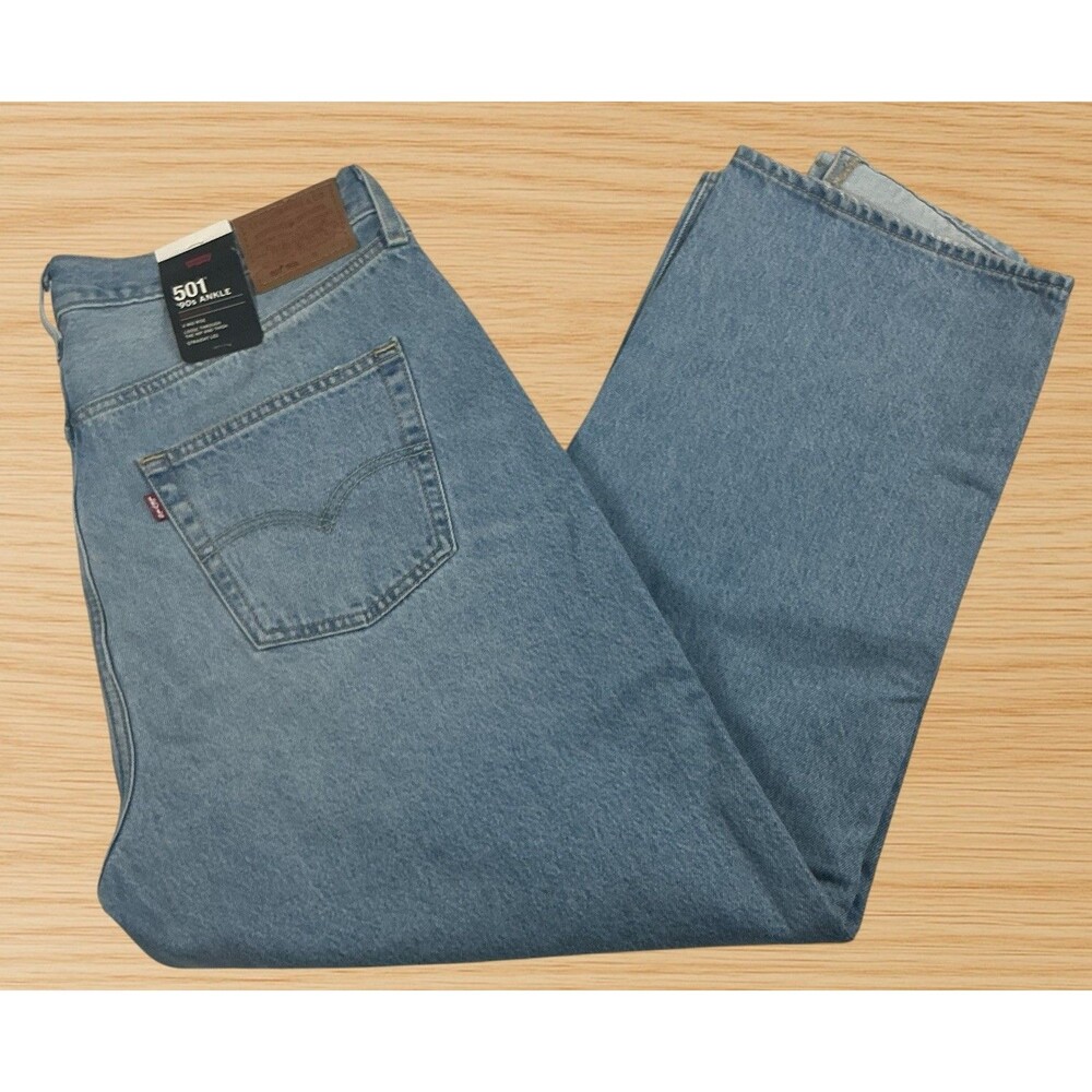 Levi’s 501 ’90s Ankle Jeans Men’s 34x27 Mid Rise Light Wash Button Fly NwtRead